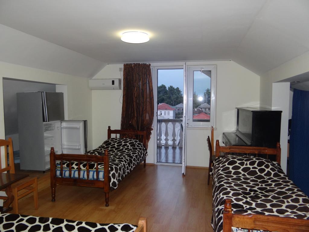 Festina Lente Hotel Kobuleti Bagian luar foto